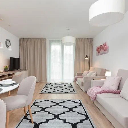 Jantaris By Renters Aparthotel Mielno (Koszalin)