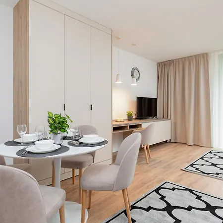 Jantaris By Renters Aparthotel Mielno (Koszalin)