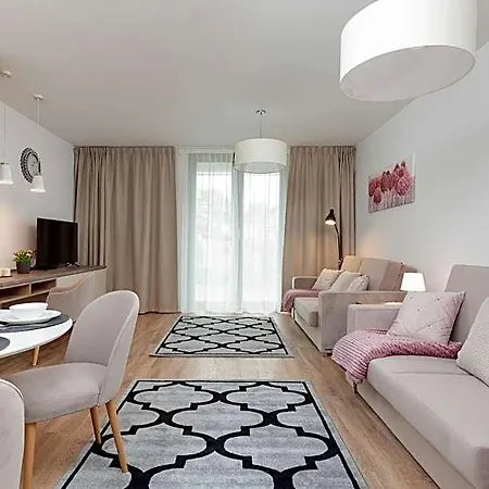 Apart-hotel Jantaris By Renters