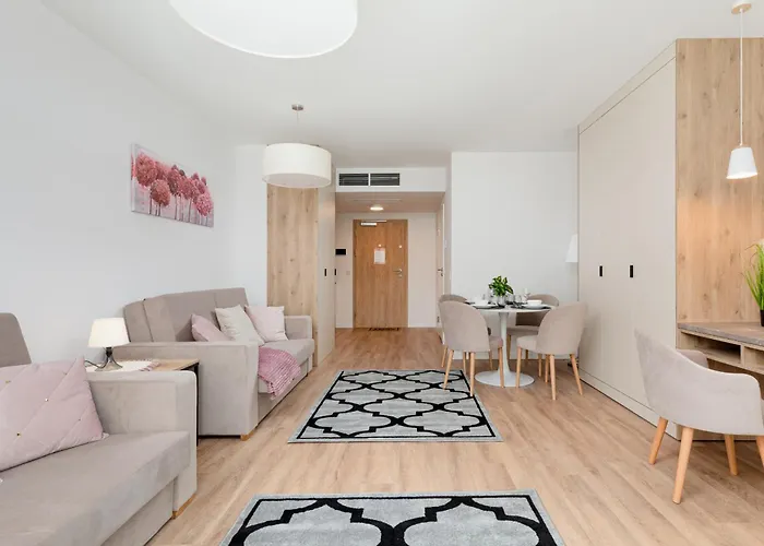 Hotel apartamentowy Jantaris By Renters 3*