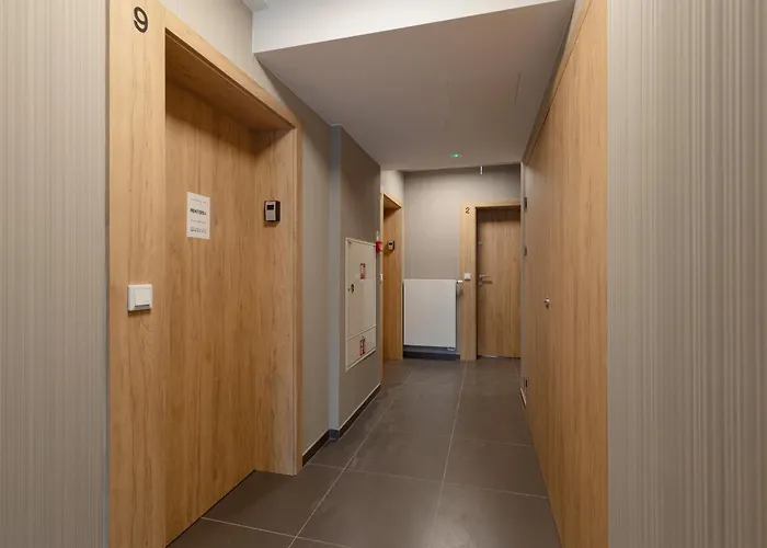 Aparthotel Jantaris By Renters